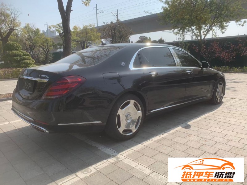  16年奔馳S轎車 