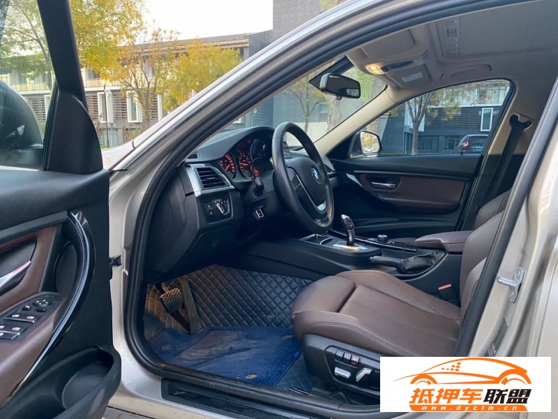 18年寶馬3系轎車 