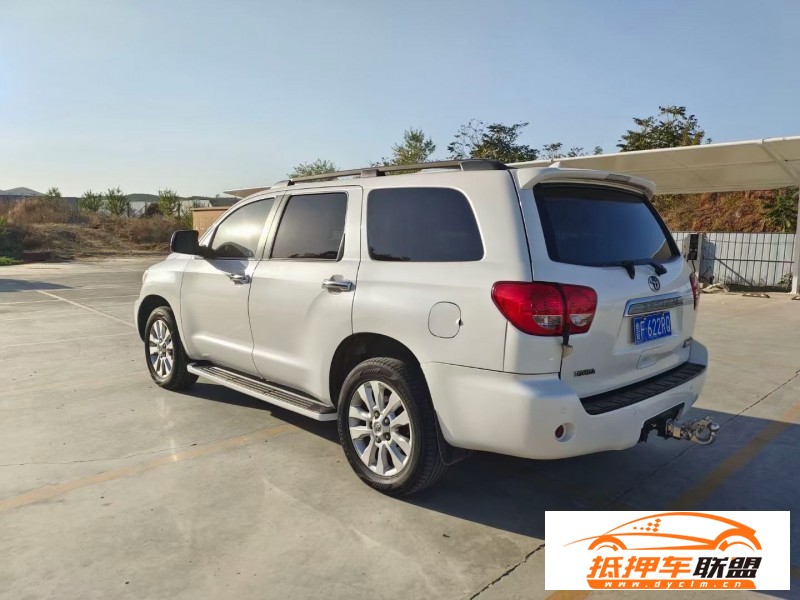  10年豐田紅杉SUV 