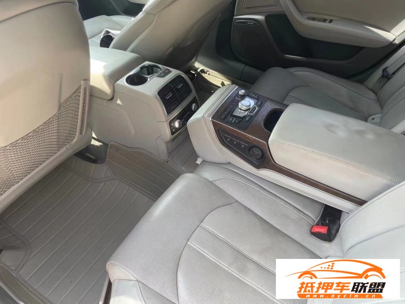 14年奧迪A6L轎車 
