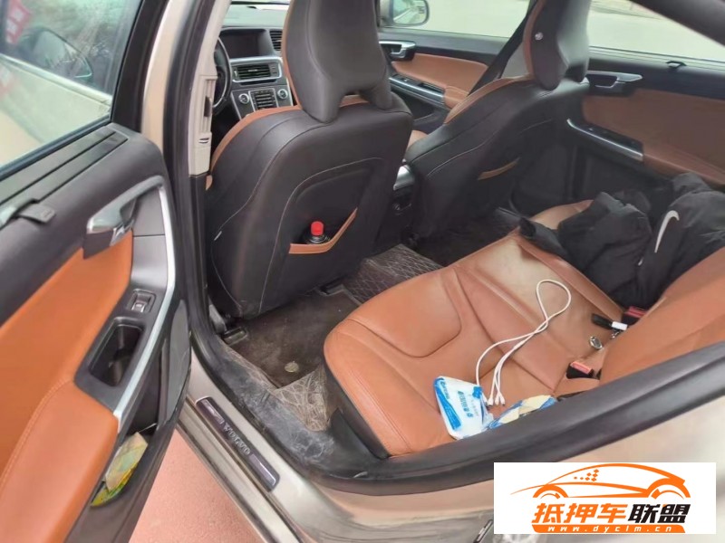  15年沃爾沃S60轎車(chē) 