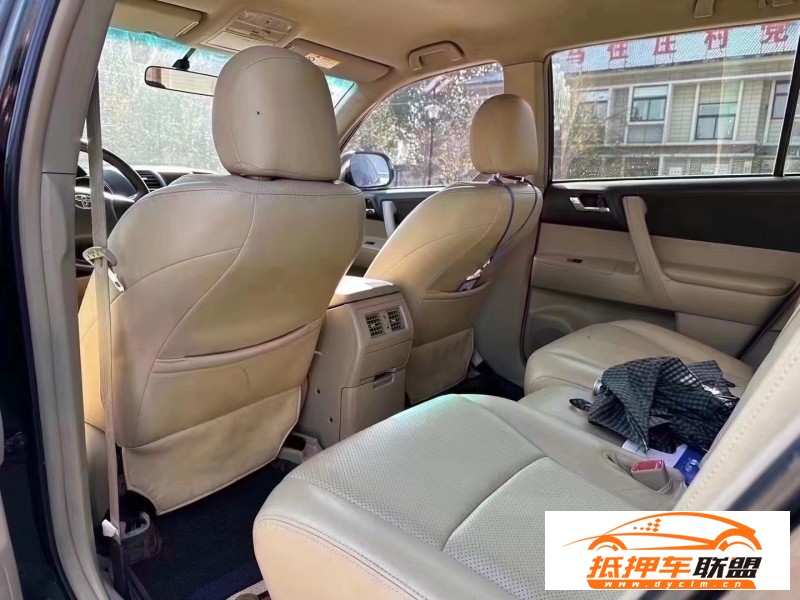  15年豐田漢蘭達(dá)轎車 