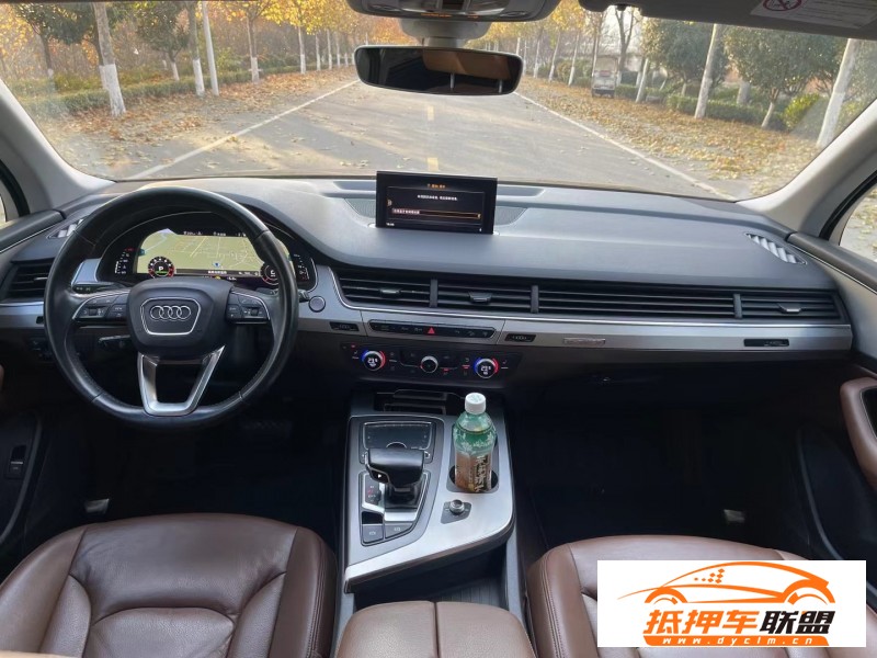  16年奧迪Q7SUV 