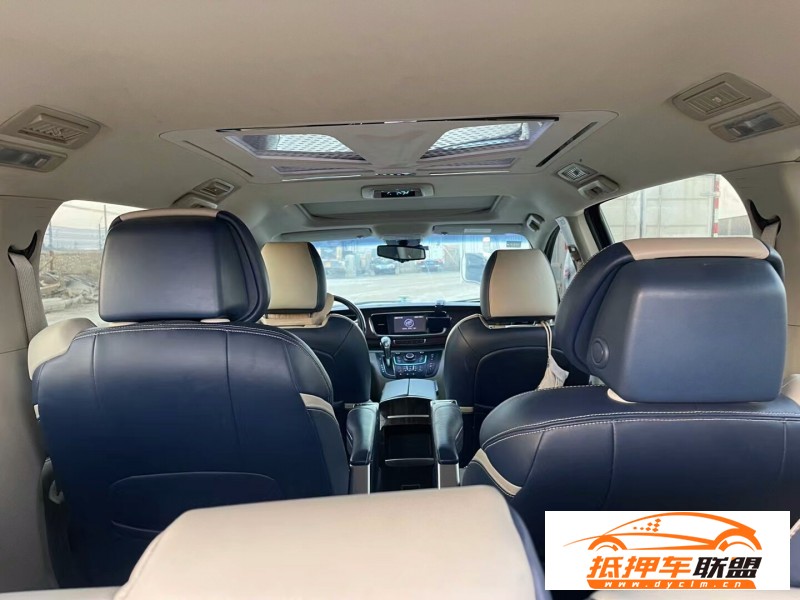  14年別克GL8轎車 