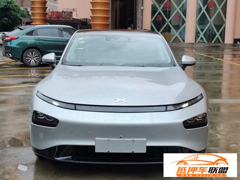  23年小鵬汽車P7轎車 