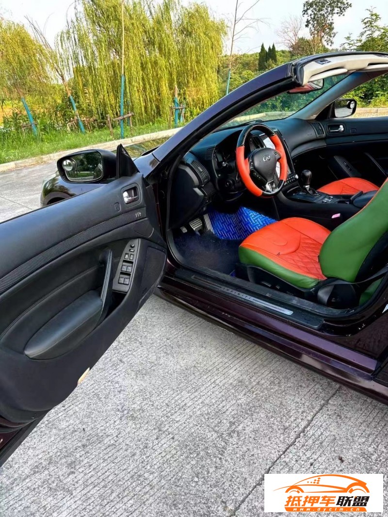  10年英菲尼迪G37轎車 