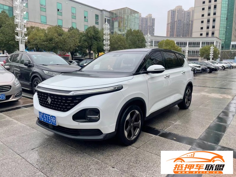  20年寶駿寶駿RM5轎車 