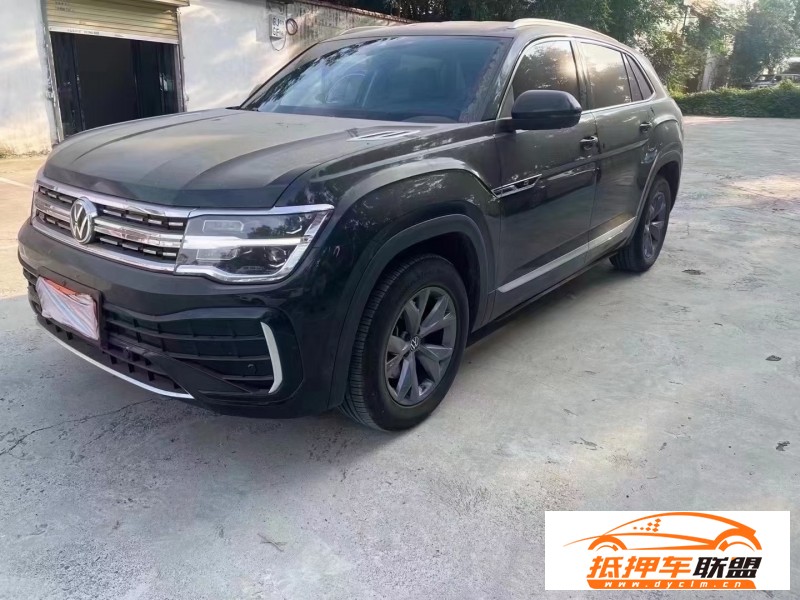  23年大眾途昂轎車 