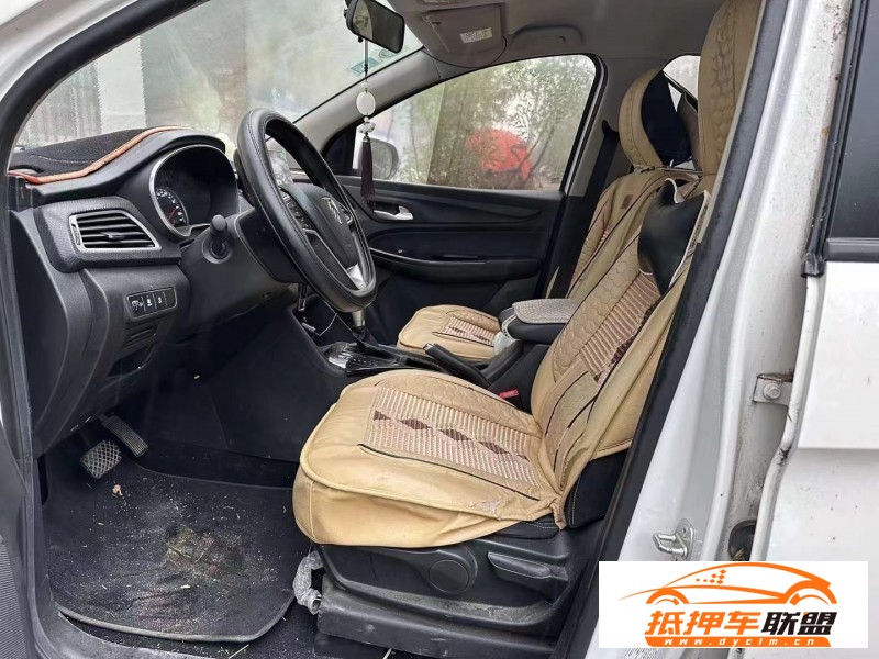  19年寶駿730轎車 
