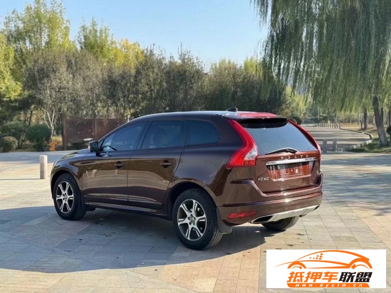  13年沃爾沃XC60轎車 