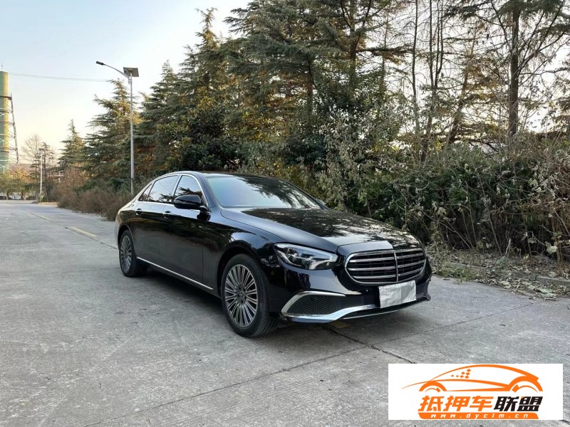  21年奔馳E轎車 