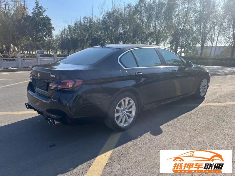  14年寶馬5系轎車 