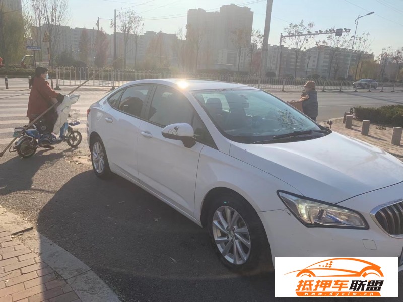  17年別克威朗轎車 