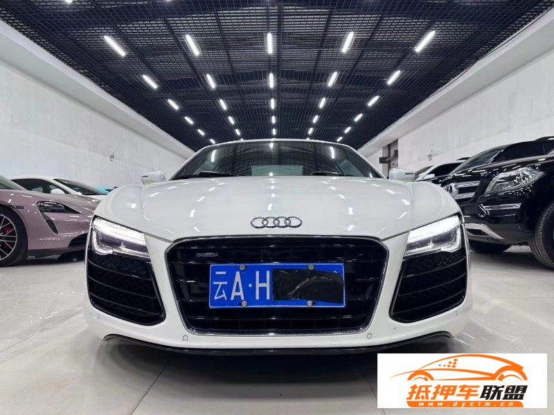  14年奧迪R8轎車 