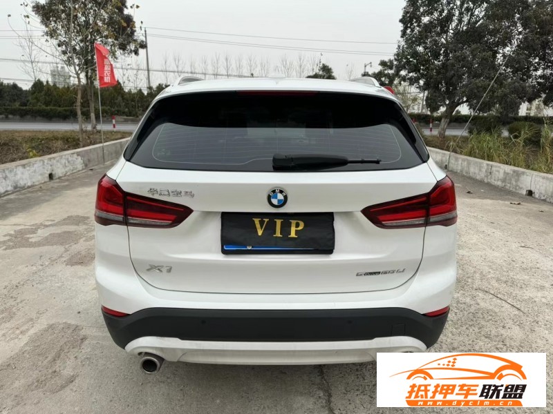 21年寶馬X1SUV 