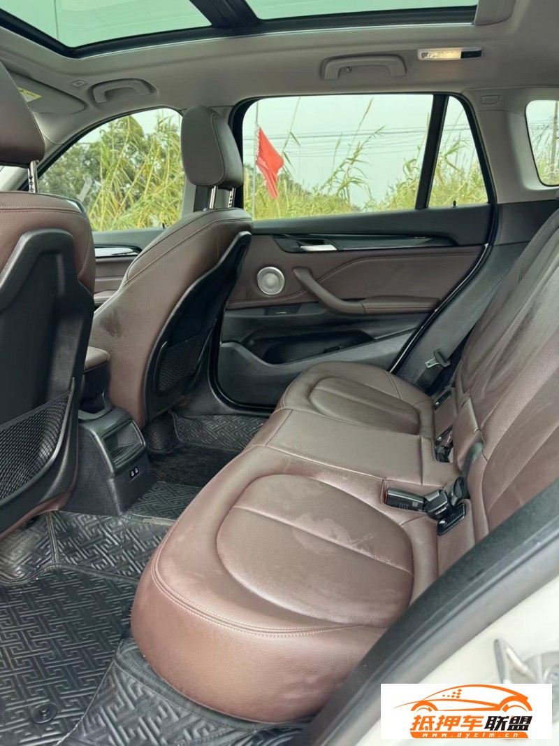  21年寶馬X1SUV 