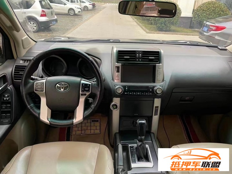  15年豐田普拉多（霸道）SUV 