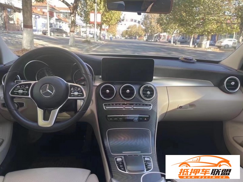  19年奔馳C轎車 