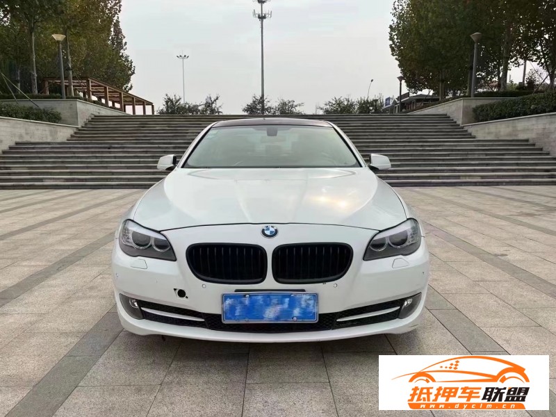  13年寶馬5系轎車 