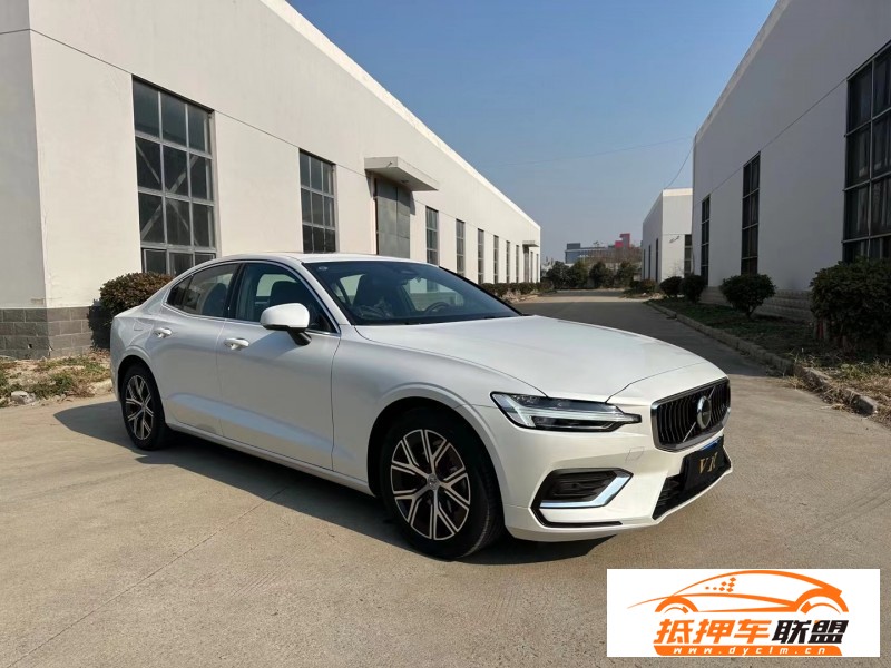  23年沃爾沃S60轎車 