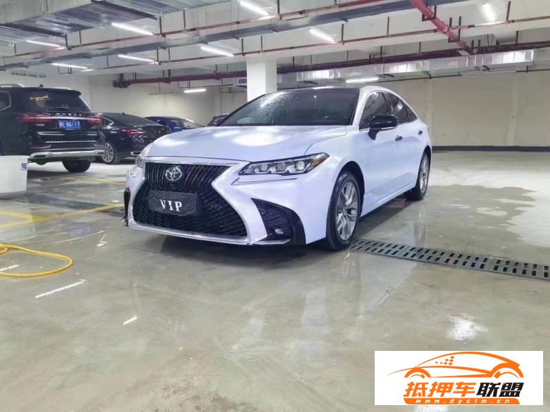  22年豐田亞洲龍轎車 