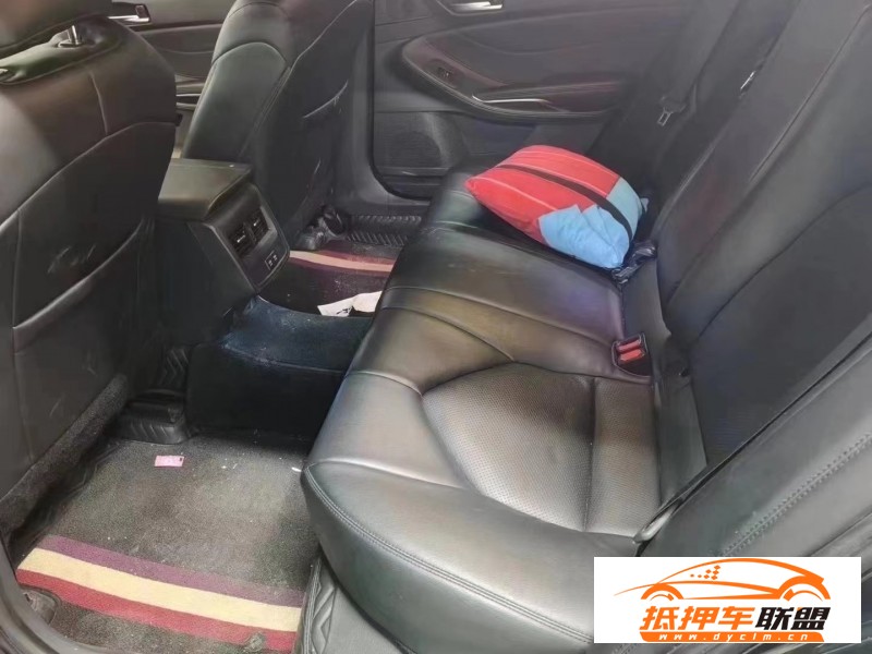  22年豐田亞洲龍轎車 