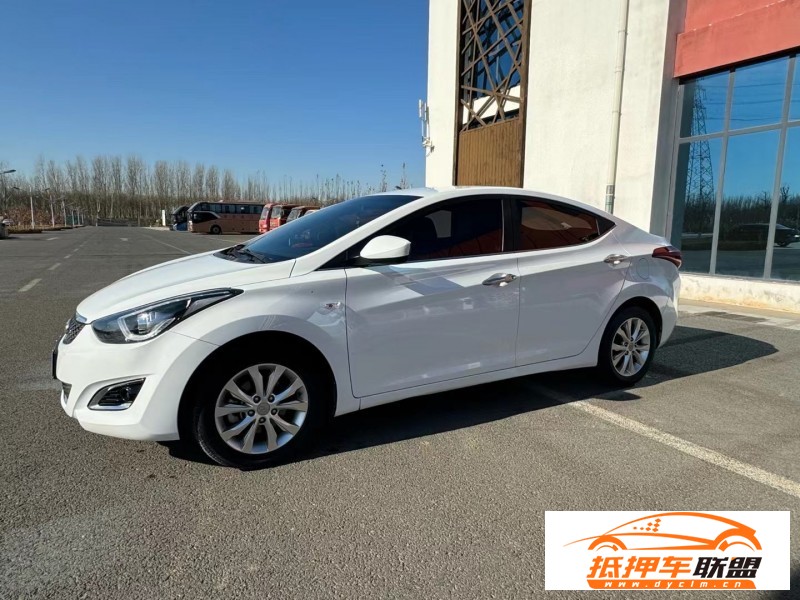  16年現(xiàn)代朗動轎車 