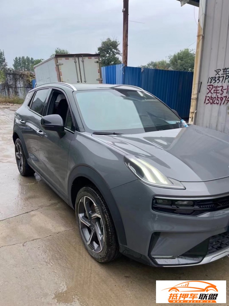  22年領(lǐng)克06轎車 