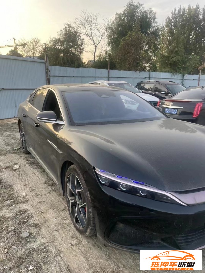  22年比亞迪漢轎車 