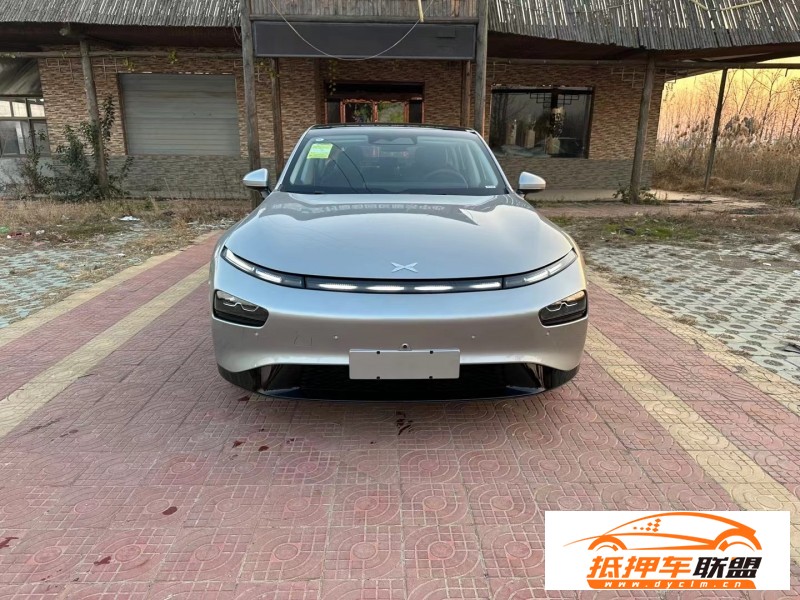  23年小鵬汽車P7轎車 
