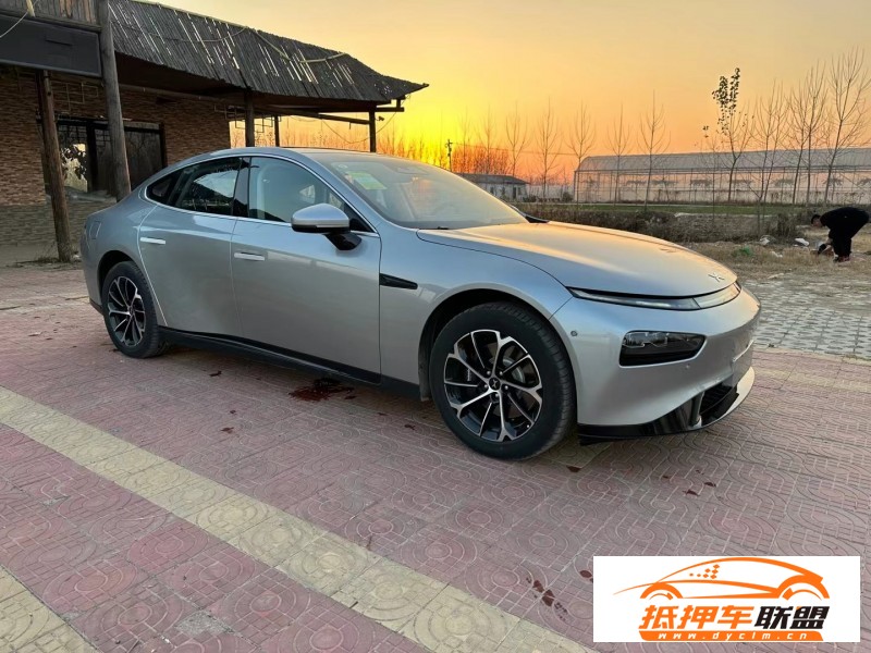  23年小鵬汽車P7轎車 