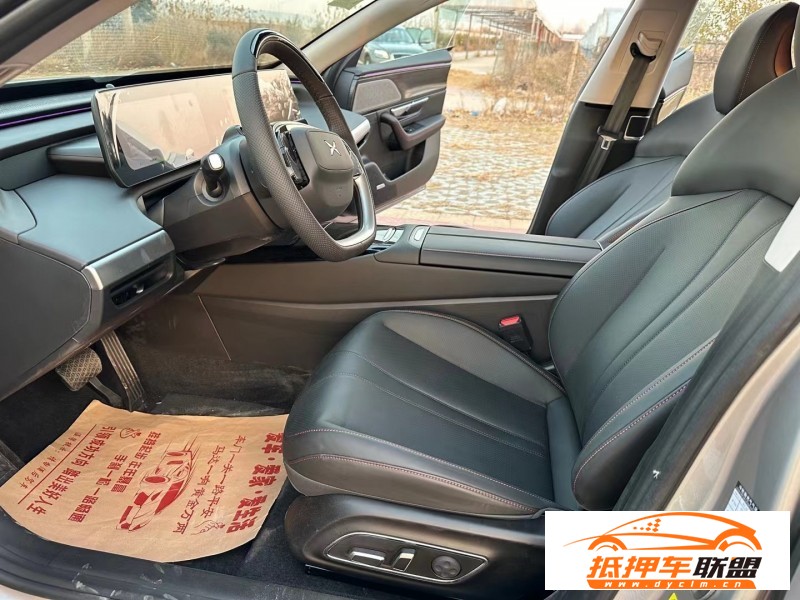  23年小鵬汽車P7轎車 