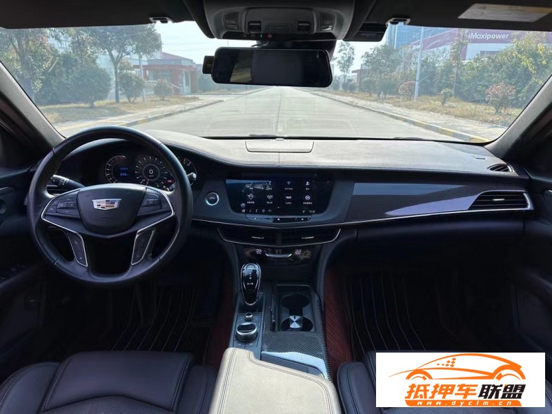  22年凱迪拉克CT6轎車 