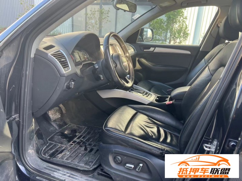  15年奧迪Q5轎車 