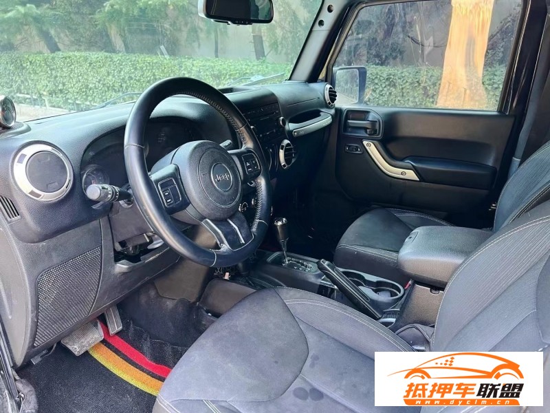 15年Jeep牧馬人SUV 