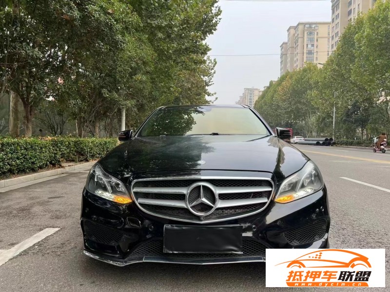  16年奔馳E轎車 