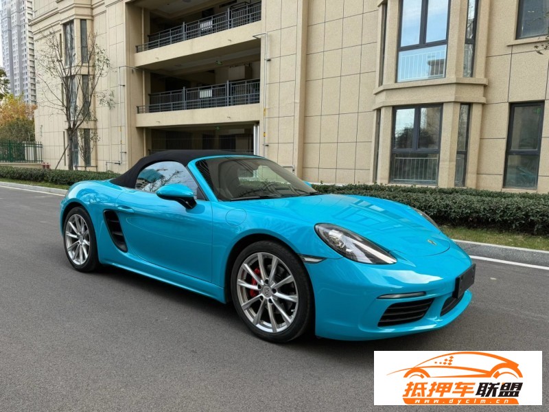  19年保時(shí)捷718轎車(chē) 