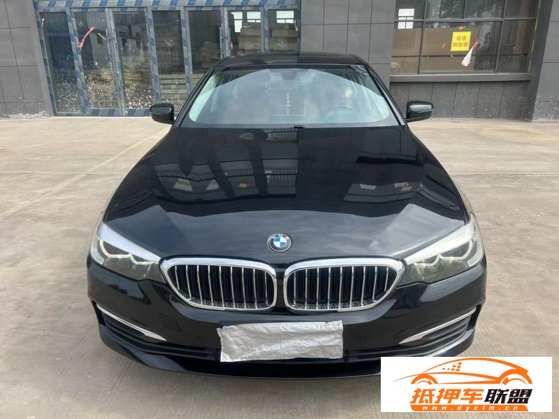  17年寶馬5系轎車 