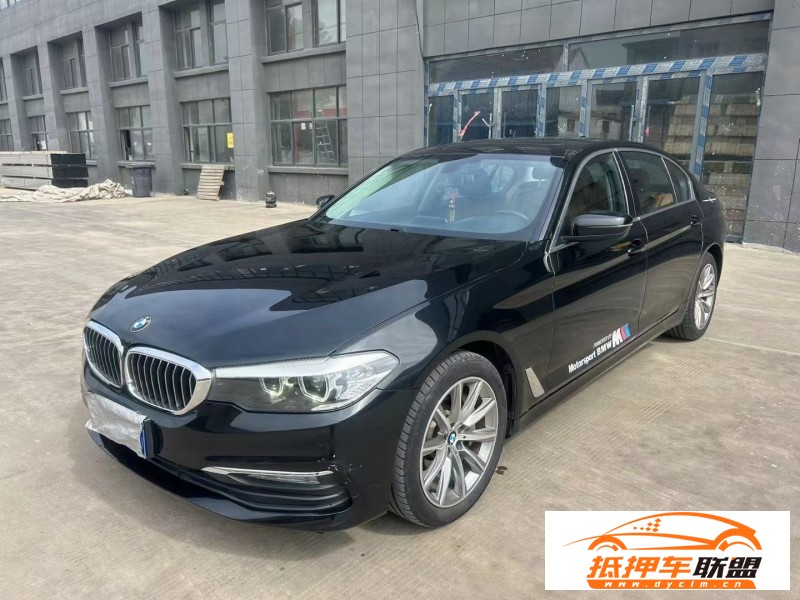  17年寶馬5系轎車 