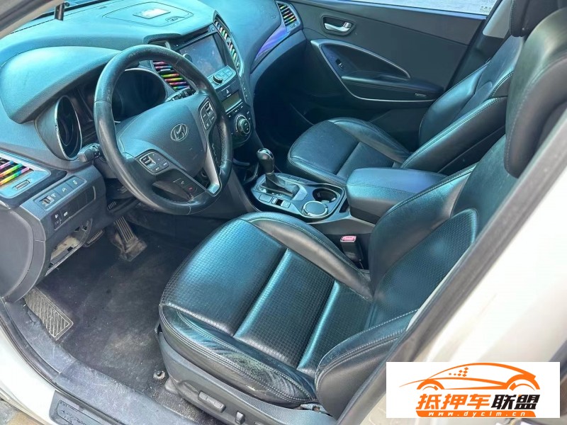  13年現(xiàn)代新勝達(dá)轎車 