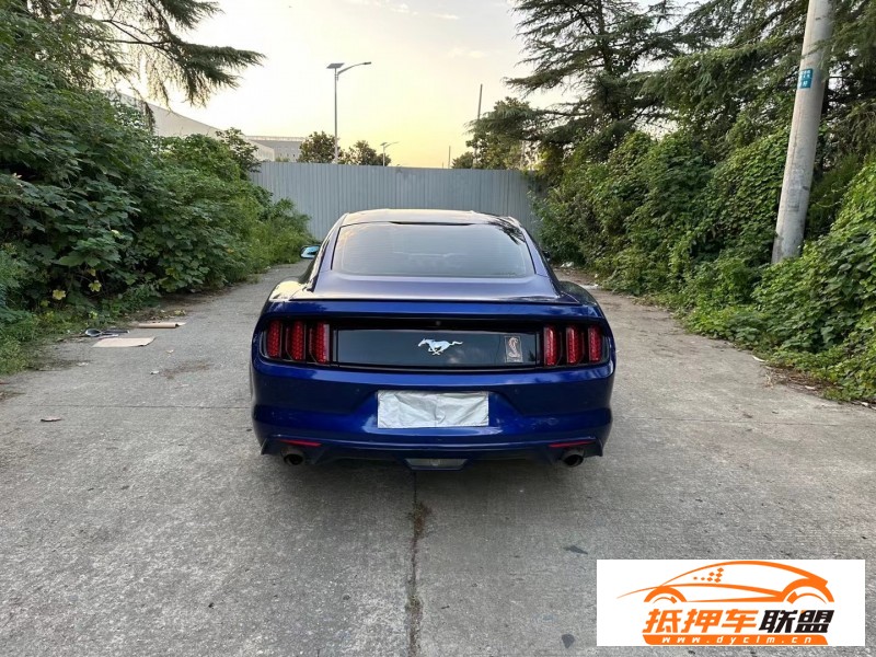  16年福特野馬轎車 