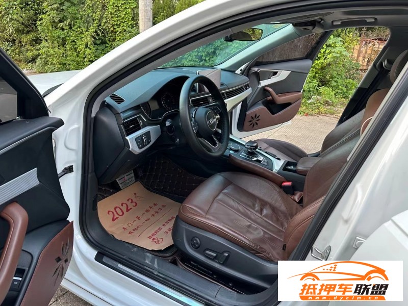  17年奧迪A4L轎車 