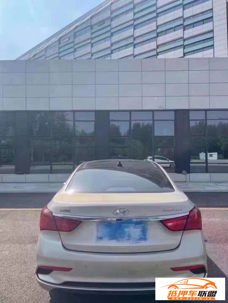  18年現(xiàn)代名圖轎車(chē) 