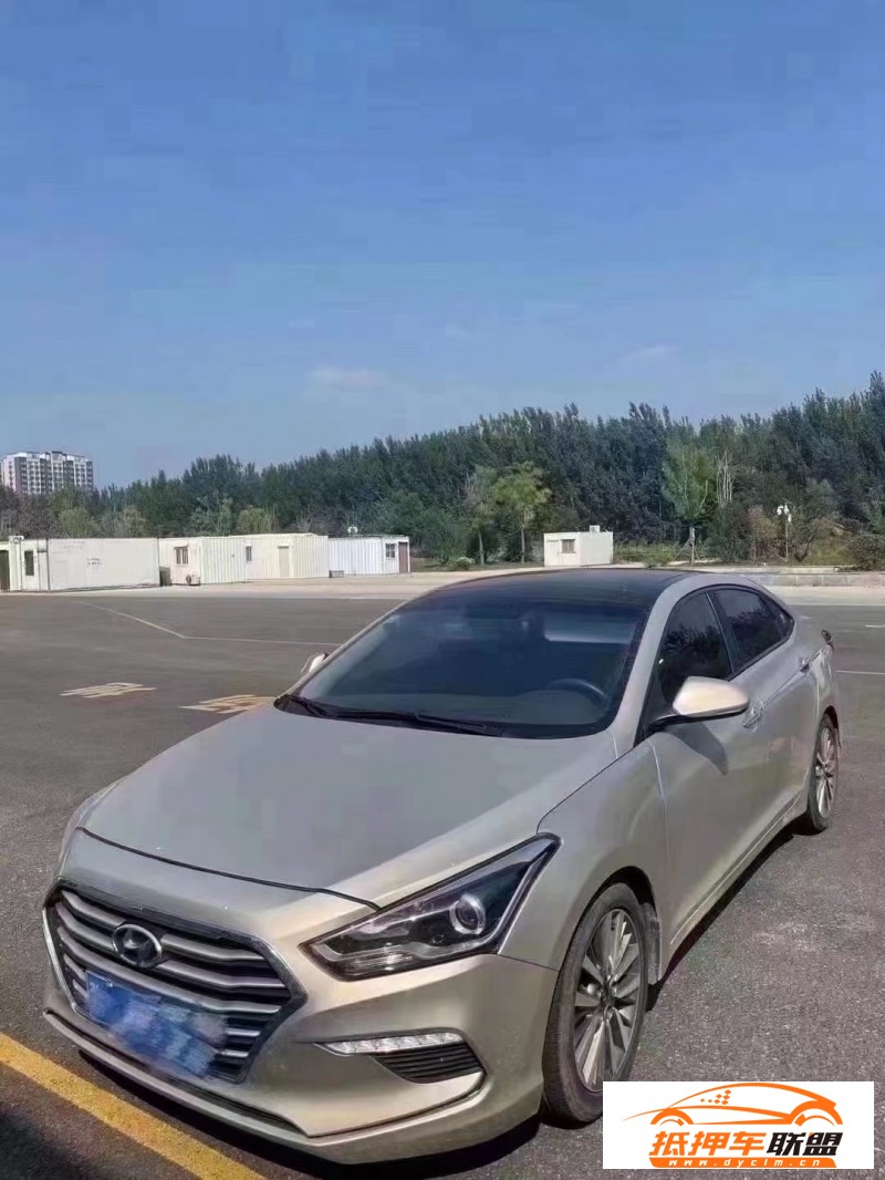  18年現(xiàn)代名圖轎車(chē) 