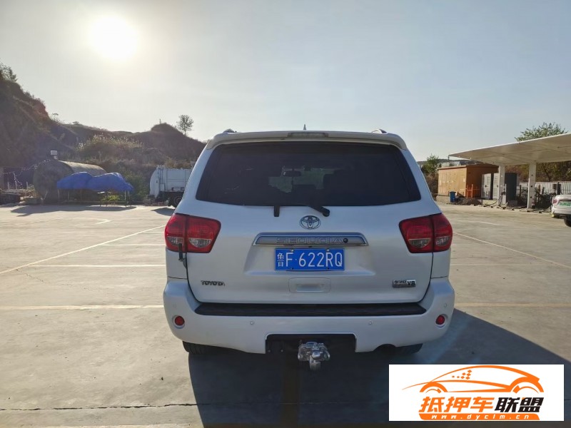  10年豐田紅杉SUV 