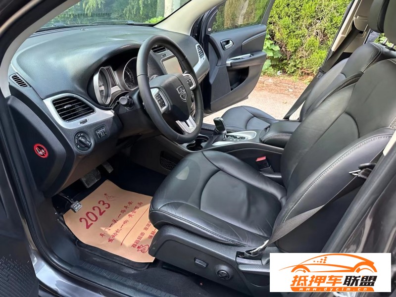  15年道奇酷威SUV 
