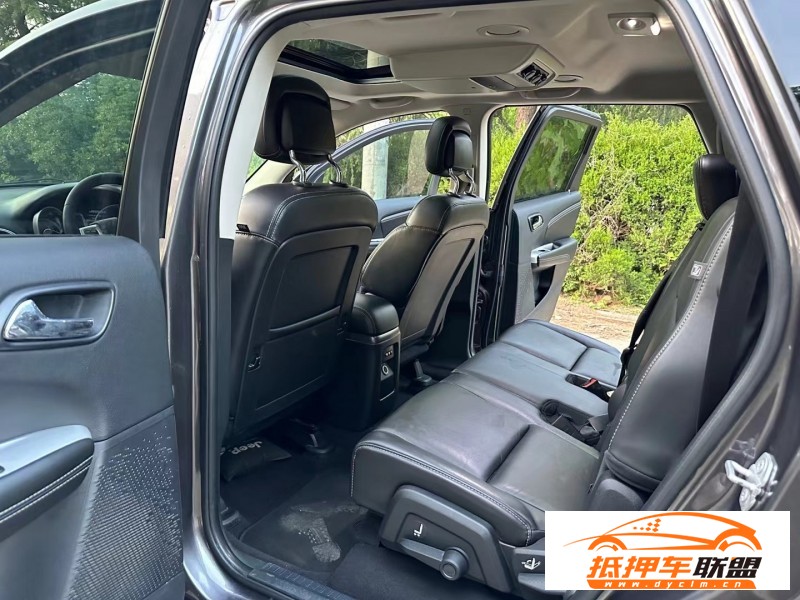  15年道奇酷威SUV 