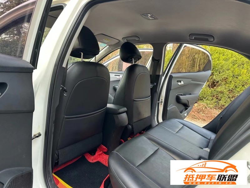  20年起亞福瑞迪轎車 