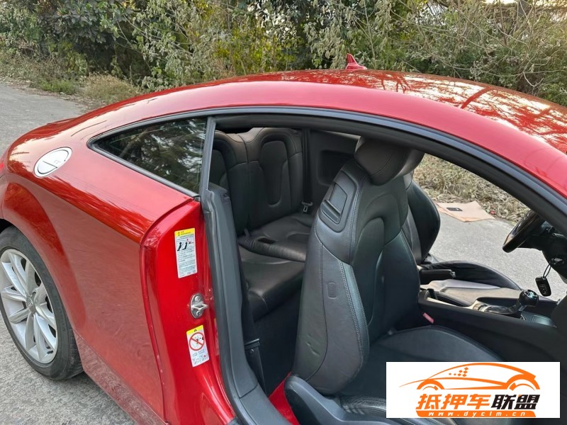  11年奧迪TT轎車 