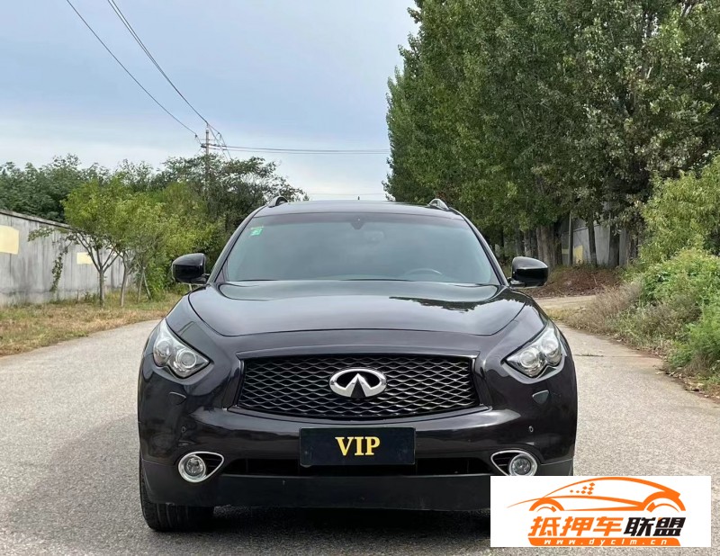 17年英菲尼迪QX70轎車 